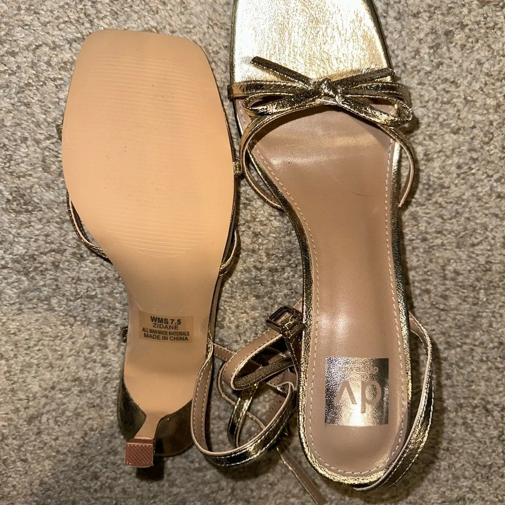 DV by Dolce Vita - Zidane Strappy Heeled Sandals NEVER WORN - Picture 7 of 7